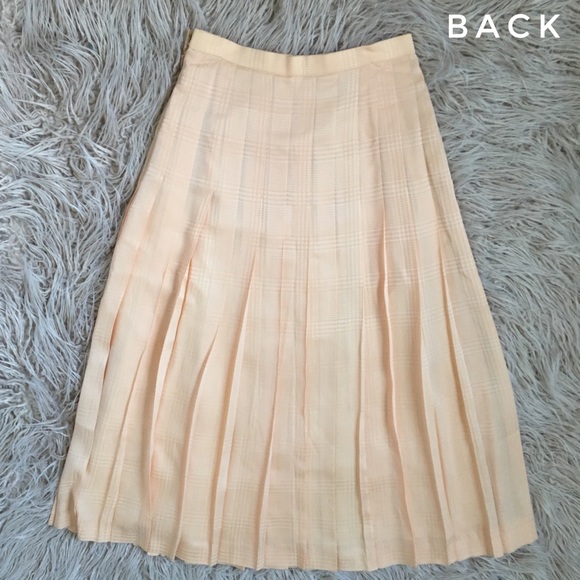 @Drycleaner//Burberry VTG checked plaid maxi skirt - Picture 3 of 8